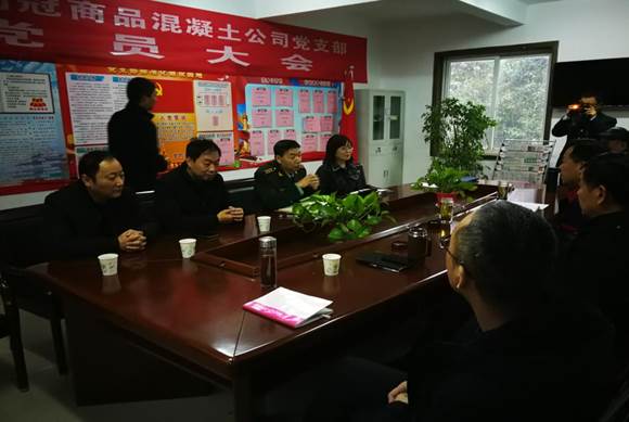 銅官區(qū)區(qū)委常委、人武部到商品混凝土公司開展專項(xiàng)督導(dǎo)工作